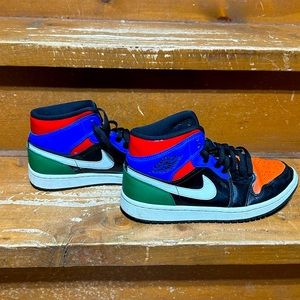Men’s multi colored Jordan retro 1